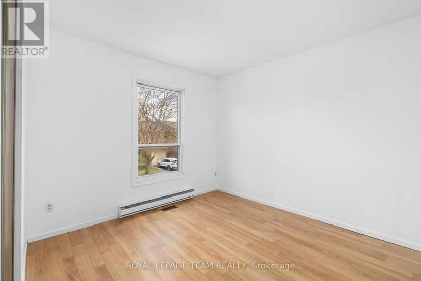 66 - 4 Arnold Drive — photo 23 of 32