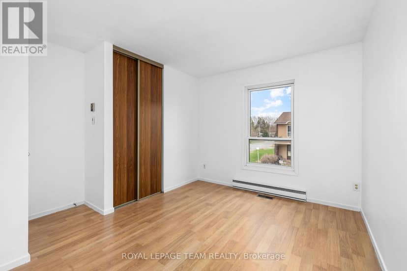 66 - 4 Arnold Drive — photo 24 of 32