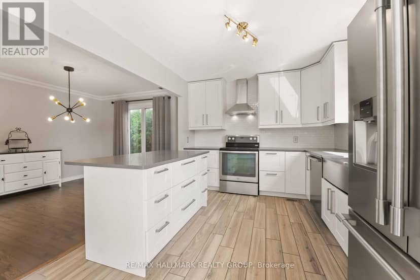 1441 Talcy Crescent — photo 14 of 40
