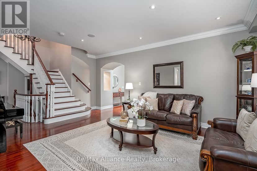 1367 Arrowhead Road — photo 11 of 40