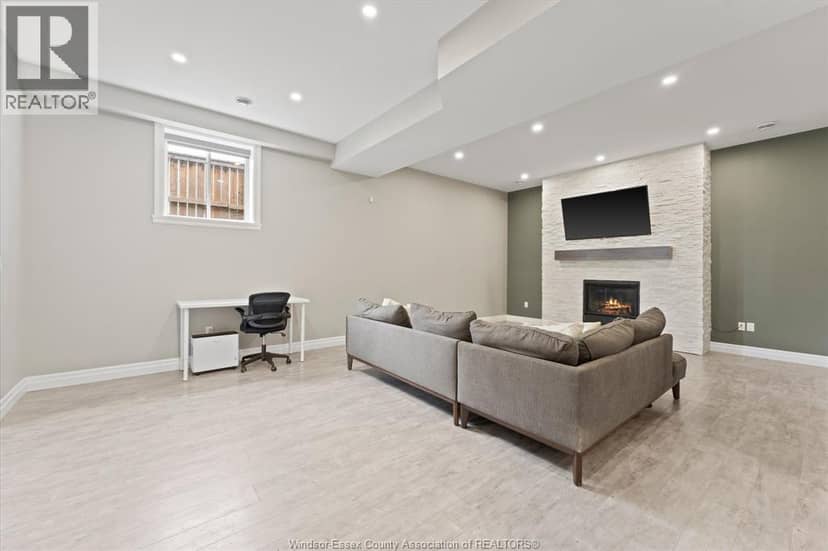 207 Summer Street — photo 24 of 40