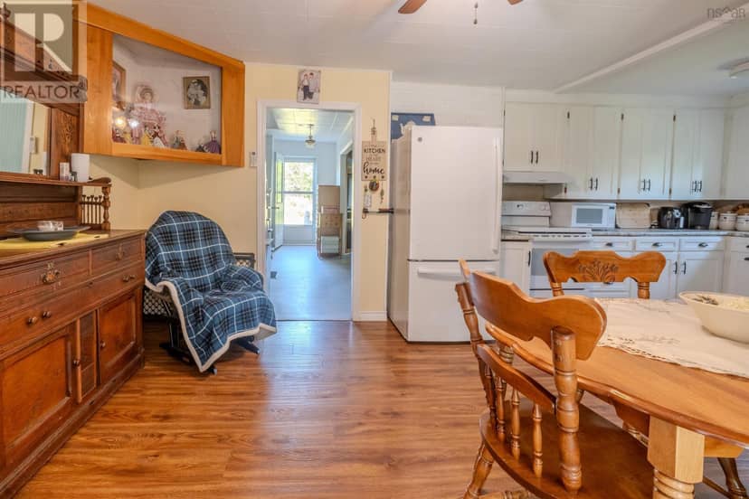 2921 Highway 12 — photo 13 of 40