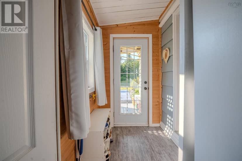 2921 Highway 12 — photo 8 of 40