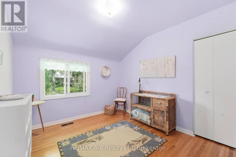 164 Redford Crescent — photo 13 of 23