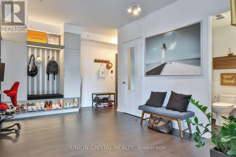 1309 - 88 Scott Street — photo 24 of 40