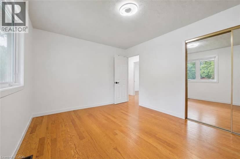 27 DAWSON Drive — photo 11 of 37