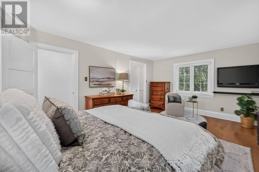 33 Ben Machree Drive — photo 24 of 40