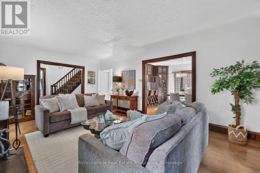 33 Ben Machree Drive, Mississauga, photo 8