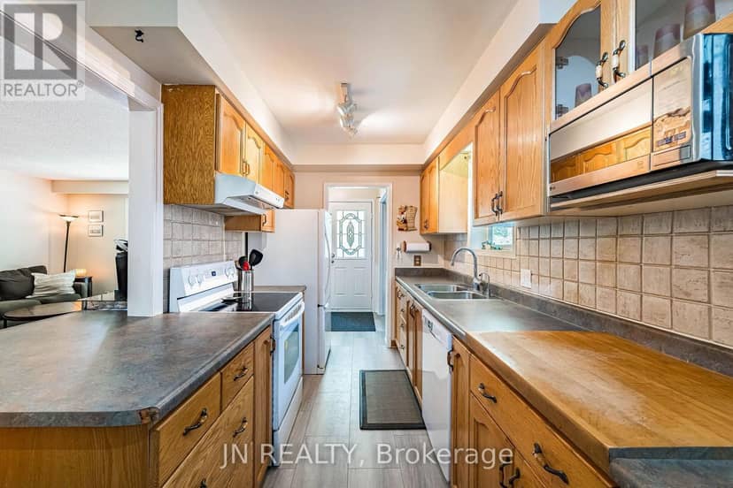49 School Street — photo 19 of 40