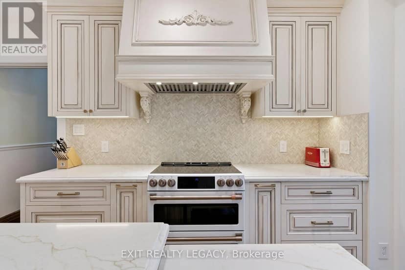 126 Temperance Street — photo 14 of 40