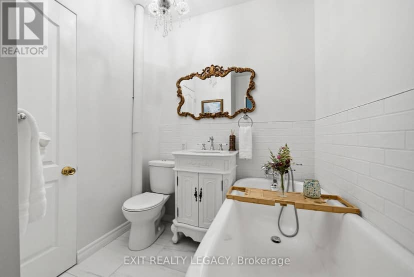 126 Temperance Street — photo 17 of 40