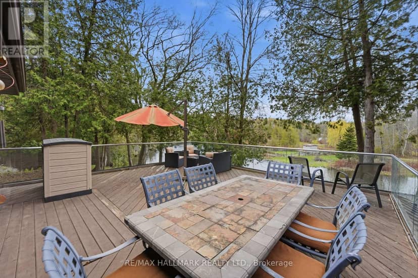 104 Riverbank Drive, Georgina