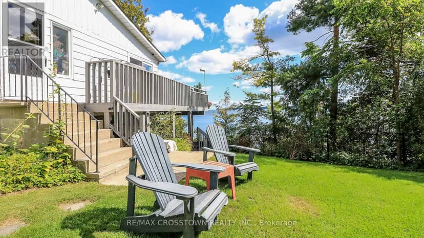 2 Pemberton Lane — photo 11 of 35