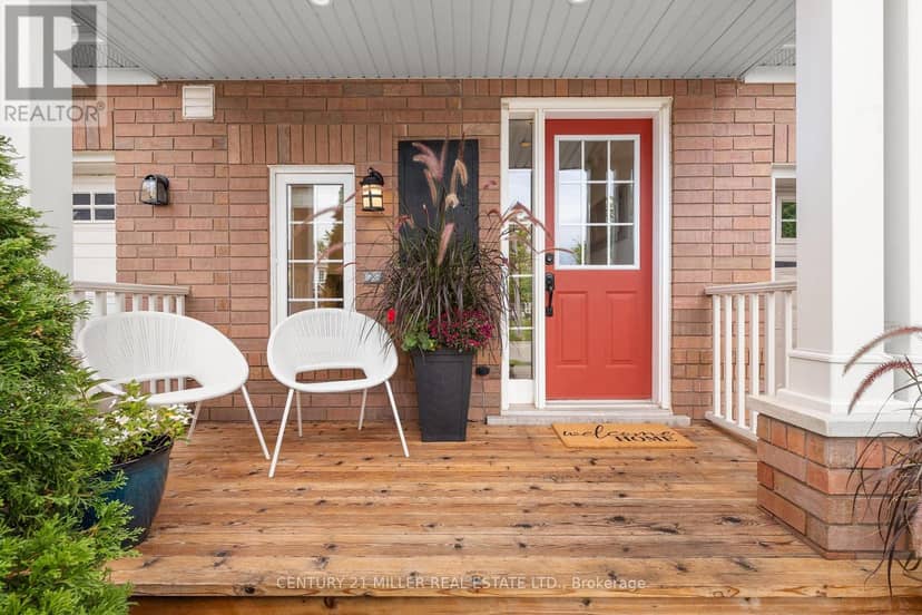 2495 Wooden Hill Circle — photo 3 of 32