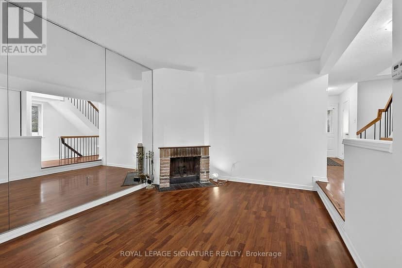 5950 Chidham Crescent — photo 17 of 40