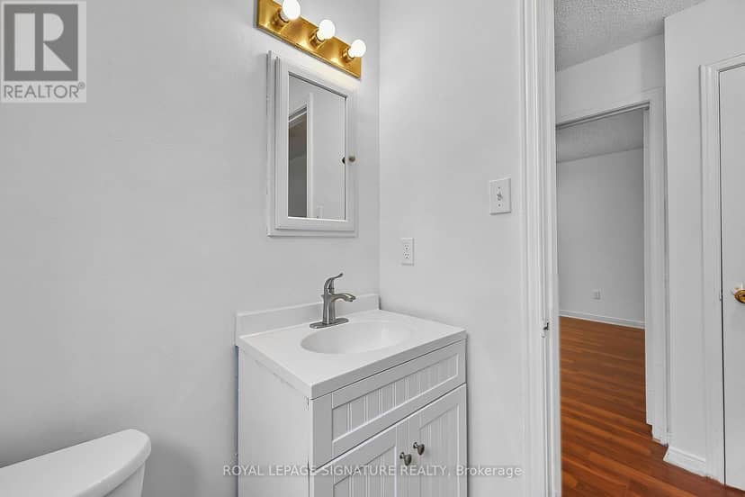 5950 Chidham Crescent — photo 36 of 40
