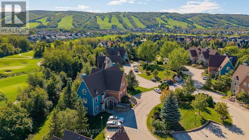 207 - 184 Snowbridge Way — photo 31 of 40