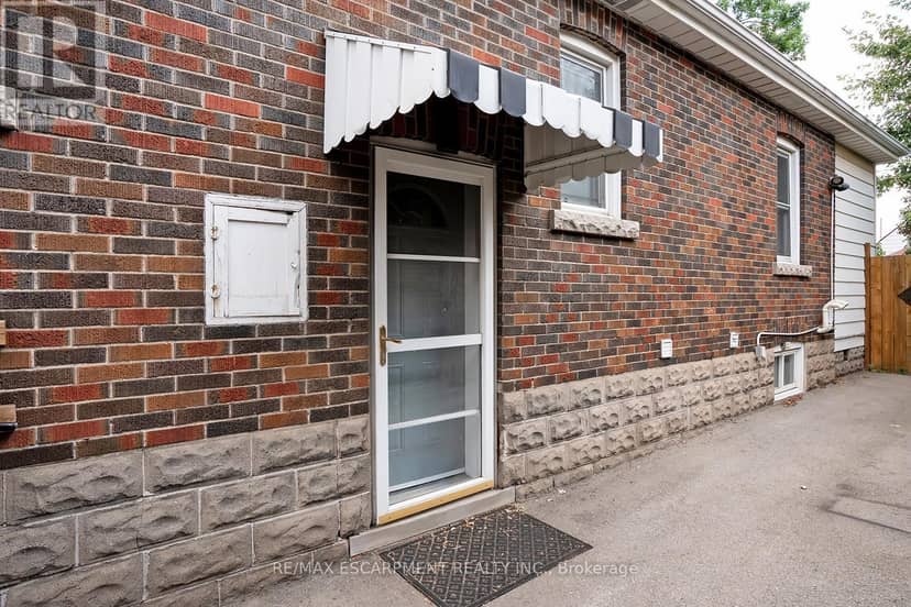 65 Kenilworth Avenue S — photo 24 of 40