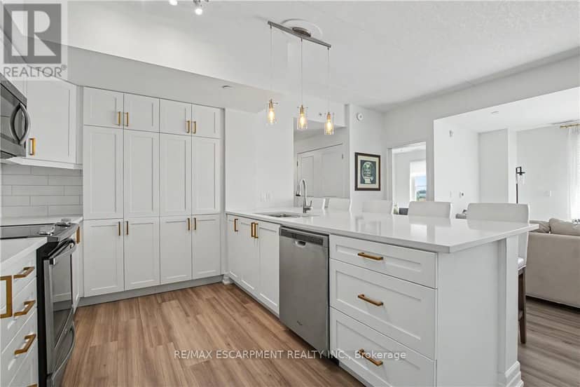 306 - 39 Sister Varga Terrace — photo 17 of 40