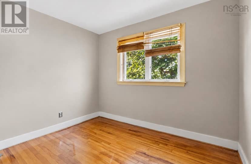 12 Auburn Avenue — photo 16 of 22