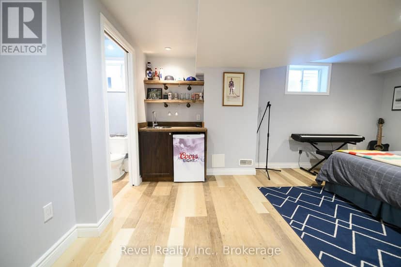 24 Dance Street — photo 18 of 30