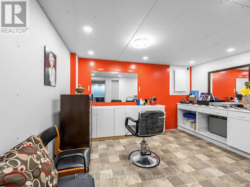 34 Kenpark Avenue — photo 29 of 36