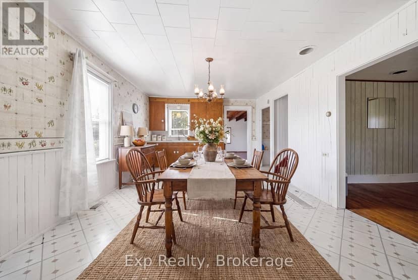 210 McCullough Road — photo 11 of 40