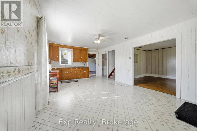 210 McCullough Road — photo 12 of 40