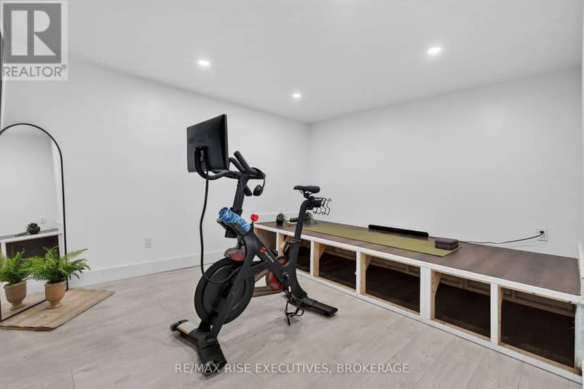 171 Jonas Street — photo 33 of 40