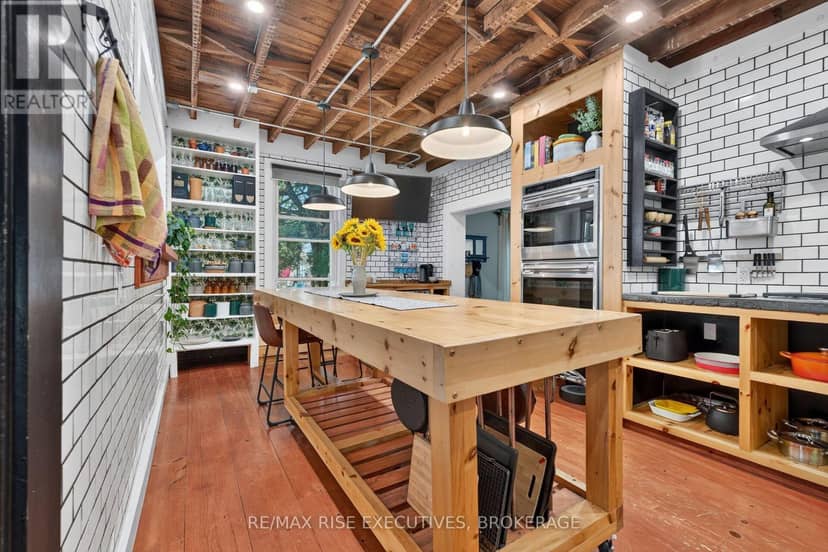 171 Jonas Street — photo 8 of 40