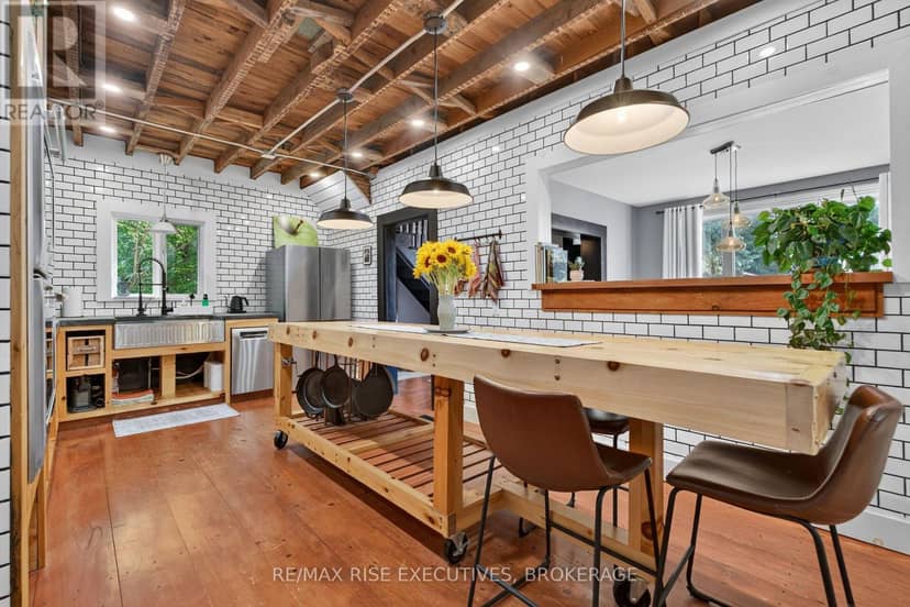 171 Jonas Street — photo 9 of 40