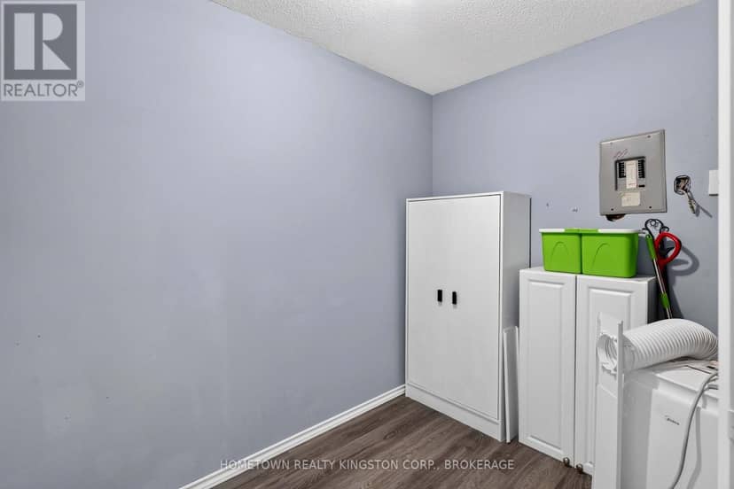 201 - 566 Armstrong Road — photo 22 of 22