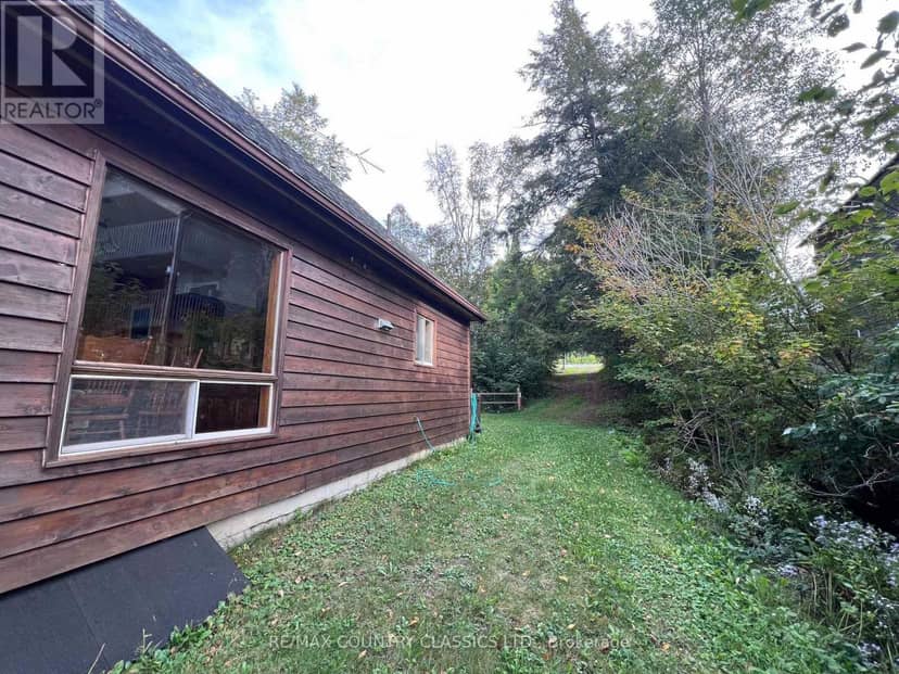 110 Village Street — photo 24 of 34