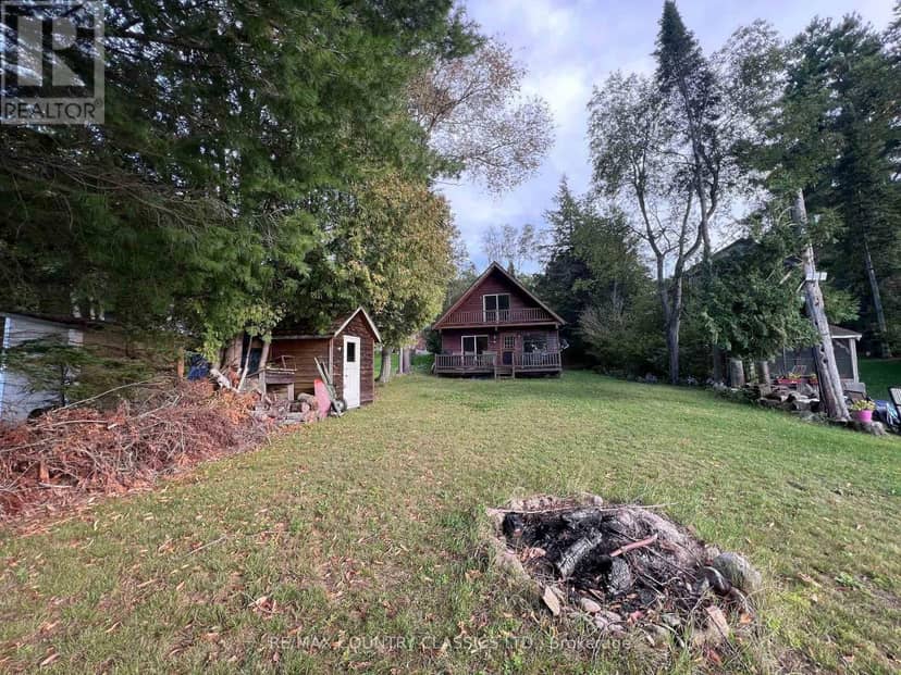 110 Village Street, Hastings Highlands, photo 5
