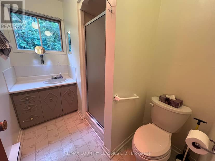 110 Village Street, Hastings Highlands, photo 6