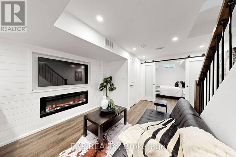75 Cornell Centre Boulevard — photo 20 of 25