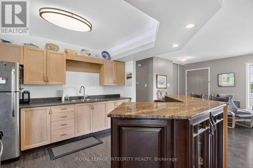 2913 Danbury Way — photo 12 of 40