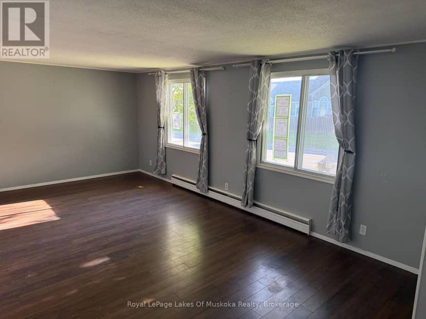 3 Wellington Street, Bracebridge, photo 7
