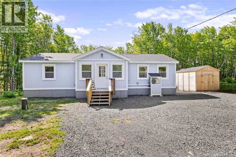 194 Upper Woodlands Road — photo 1 of 40