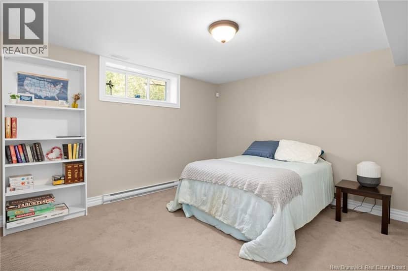 197 Amiens Drive — photo 36 of 40