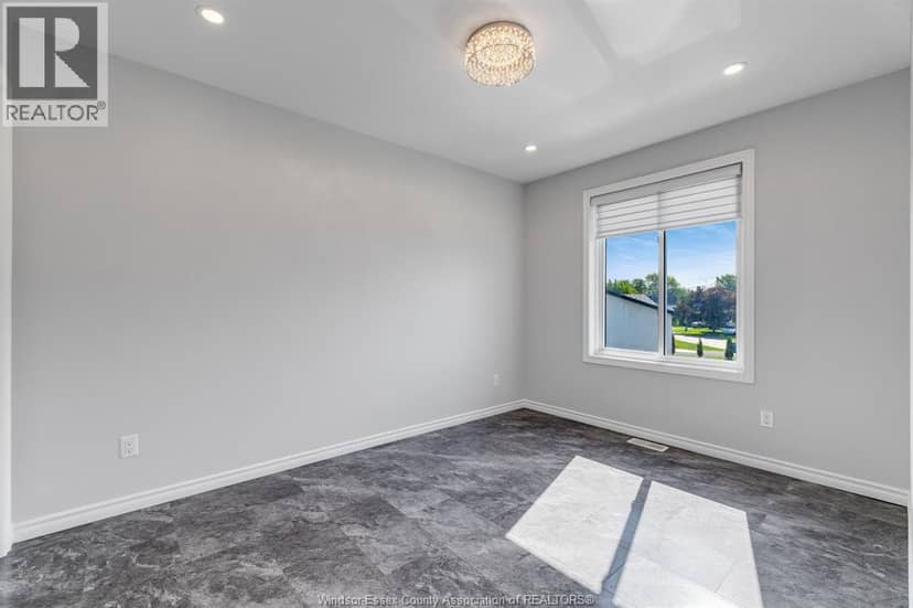 114 George STREET — photo 19 of 40