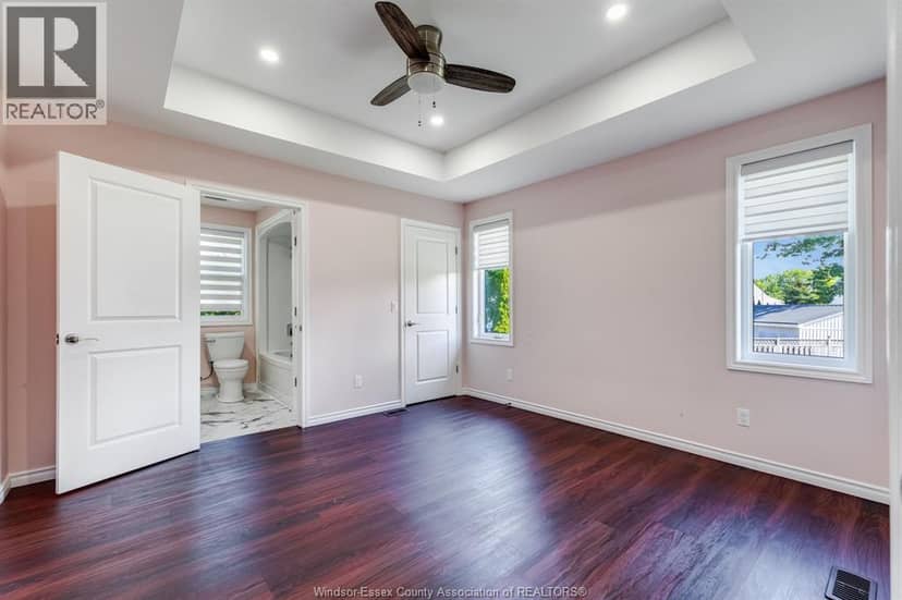 114 George STREET — photo 24 of 40