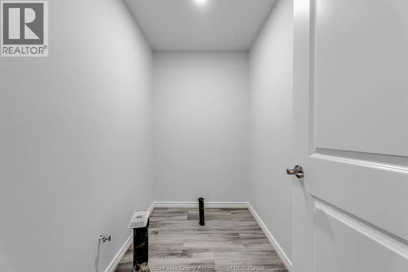 114 George STREET — photo 33 of 40