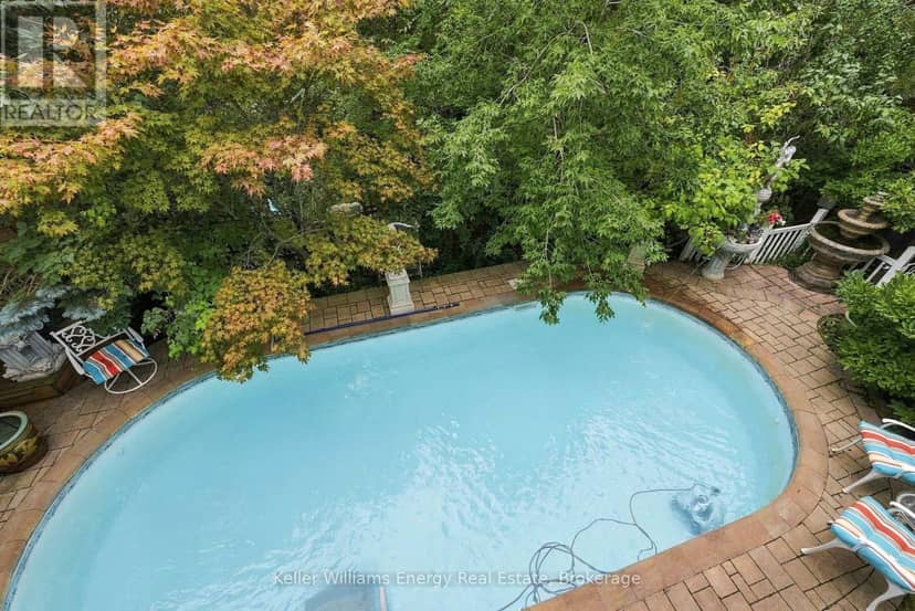 990 Glenbourne Drive, Oshawa, photo 2