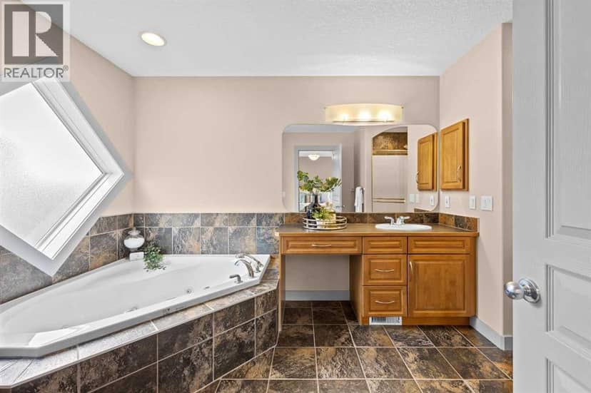 139 Tuscany Ridge Close NW — photo 29 of 40