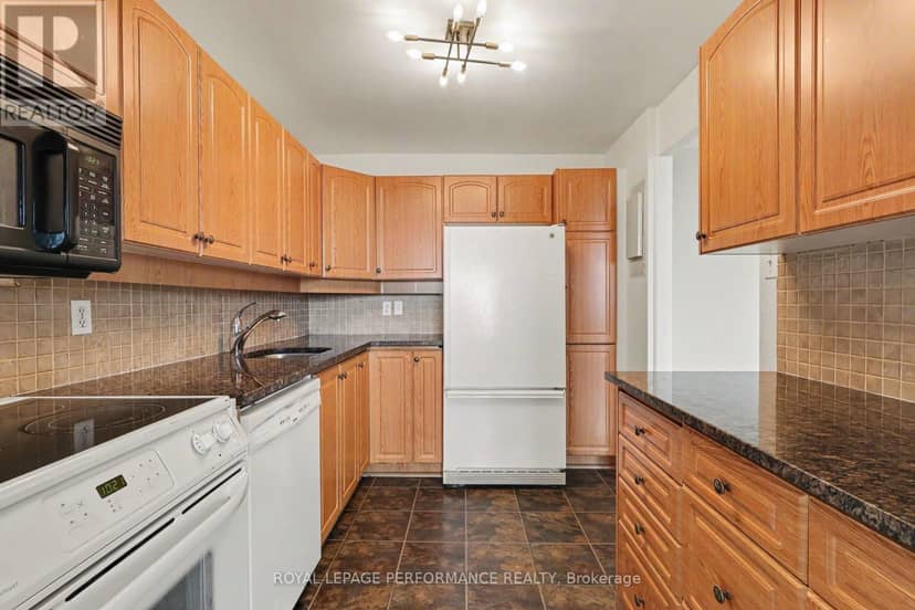 1109 - 2625 Regina Street — photo 7 of 24