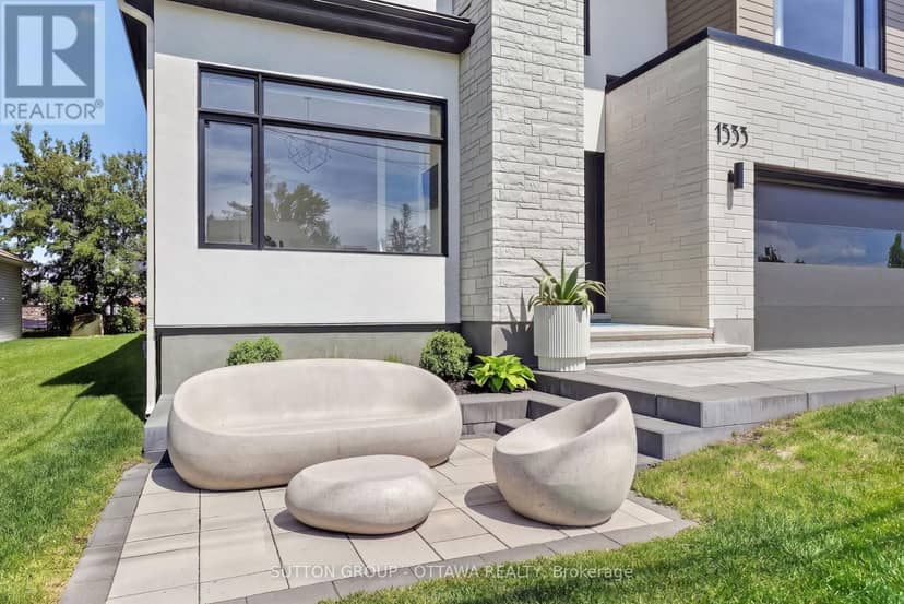 1533 Rosebella Avenue NW, Ottawa, photo 2