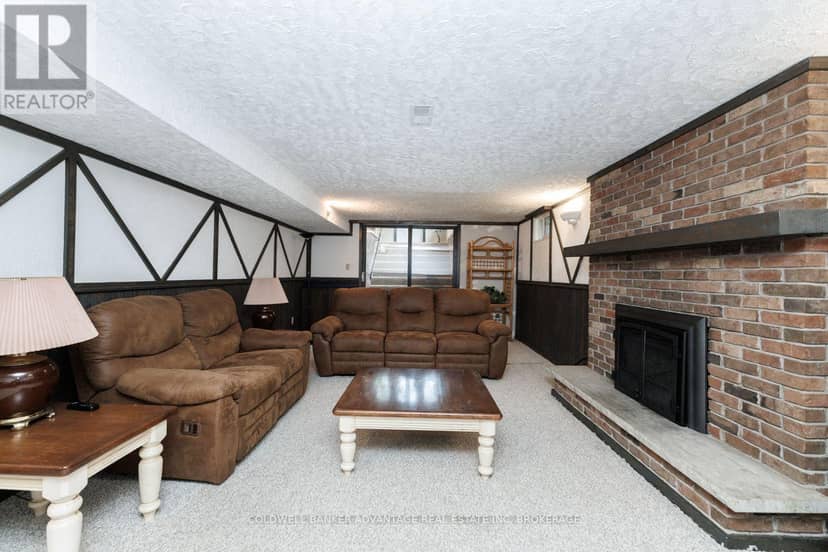 16 Willowdale Court — photo 33 of 40
