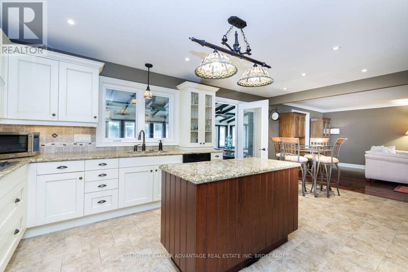 16 Willowdale Court — photo 9 of 40