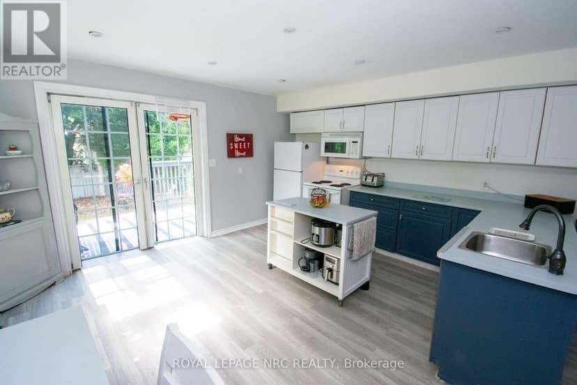 199 York Street — photo 19 of 40
